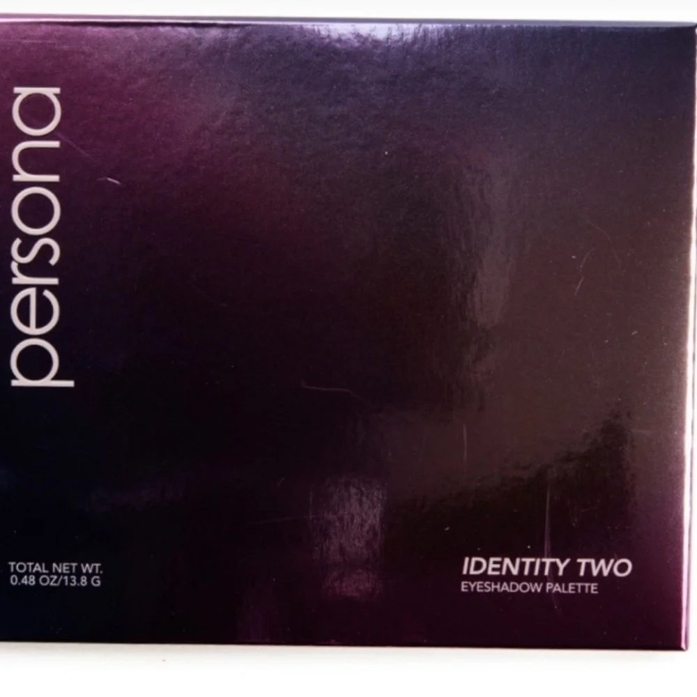 PERSONA COSMETICS IDENTITY TWO EYESHADOW PALETTE.